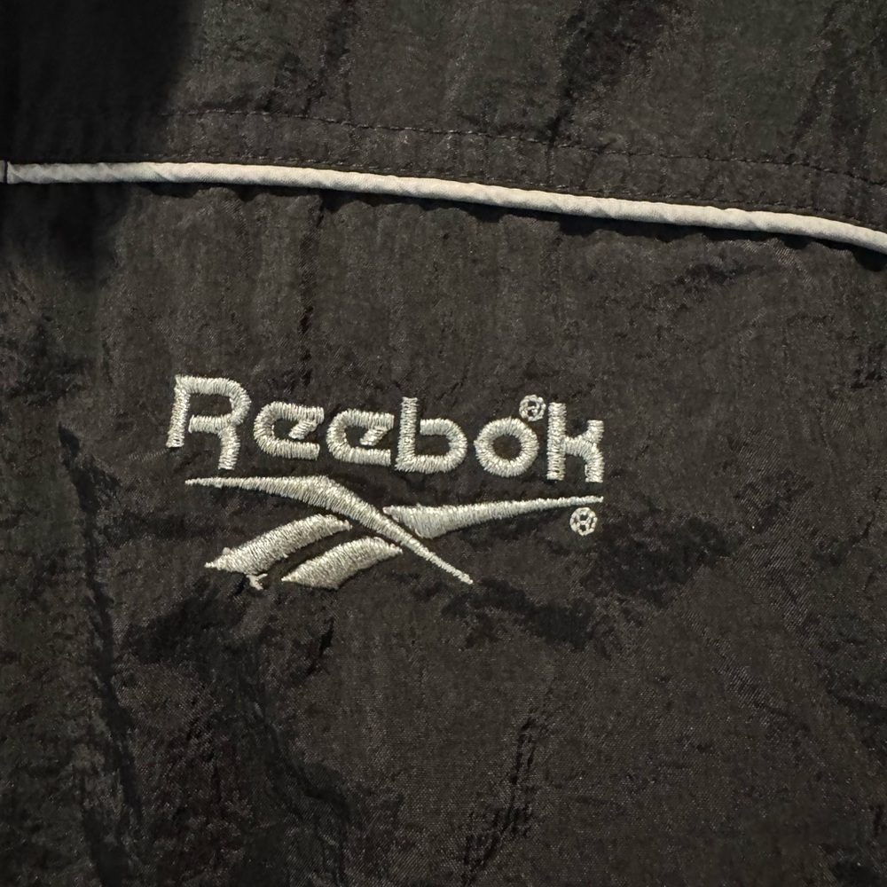 Reebok Black Windbreaker Jacket Size L Unisex Zip Front Outdoor - Picture 6 of 16